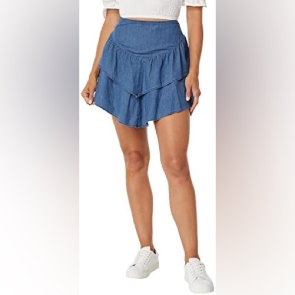 NWT BCBGeneration Tiered Denim Skirt Large